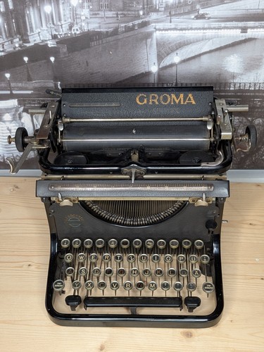Alte schreibmaschine croma - alte,