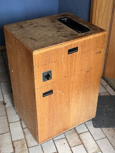 Aktenvernichter