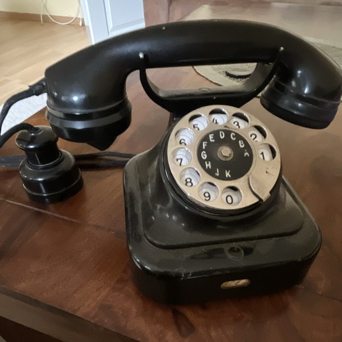 Altes bauhaus tischtelefon - altes,