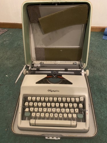 Schreibmaschine olympia - schreibmaschine,
