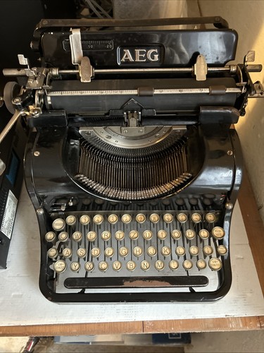 Aeg schreibmaschine retro - aeg,