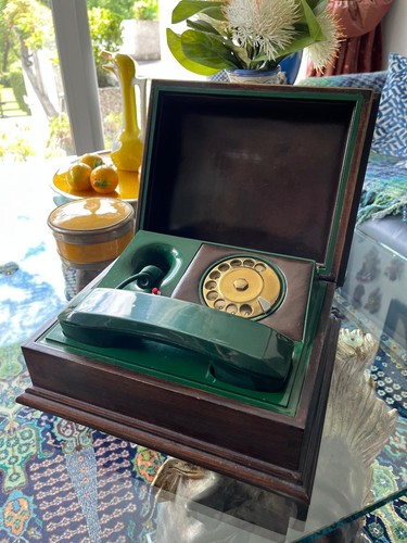 Antikes telefon mit - telefon,