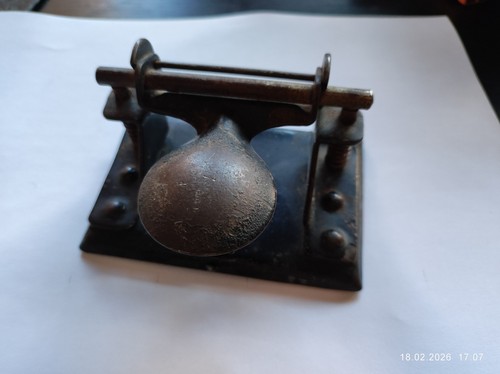 Locher antik alt - locher,,