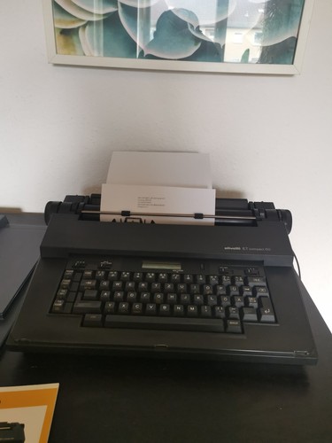 Schreibmaschine olivetti - schreibmaschine,